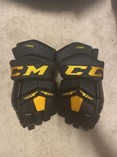 Sarnia Sting BlackCCM HG42 14" Pro Stock Gloves