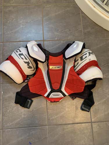 Senior Large CCM U+ Pro Stock Shoulder Pads