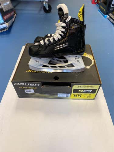 Bauer Supreme S29 Size 3.5 Hockey Skates