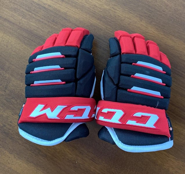 Black Junior CCM 4R Pro 12" Gloves