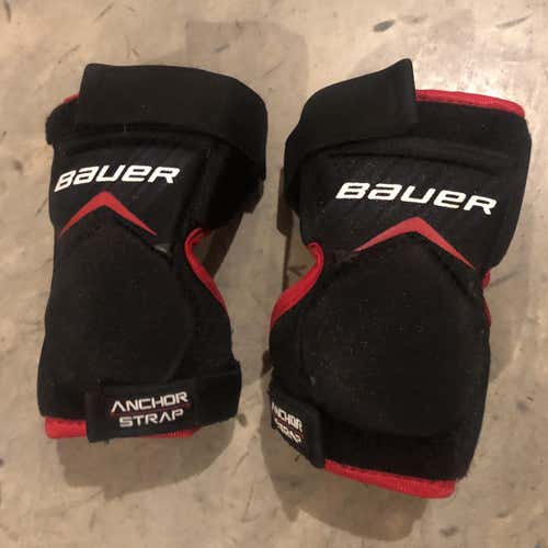 Used Bauer Knee Pads Youth