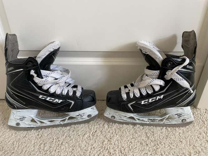 Used Junior CCM RibCor 68K Hockey Skates Regular Width Size 4