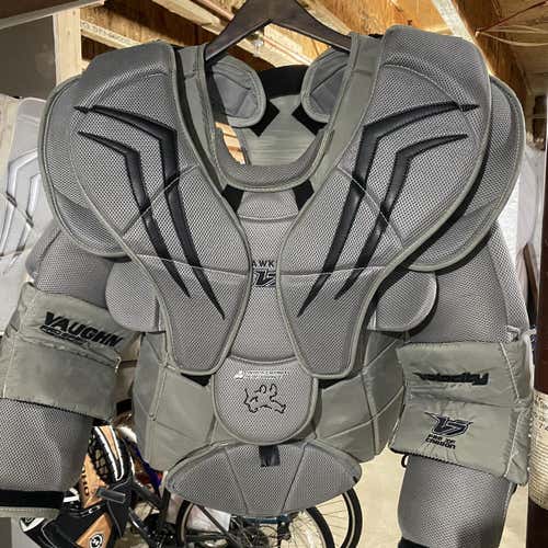 Senior XL Vaughn Velocity V7 XF Pro Carbon Chest and Arm Protector Pro Stock Goalie Chest Protector
