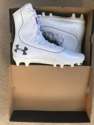 (Brand New) University of Notre Dame OFFICIAL TEAM ISSUED GEAR, WHITE UNDER ARMOUR CLEATS