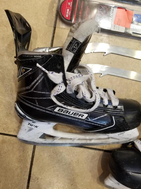 bauer 1s junior skates