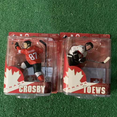 Crosby & Towes Canada Olympic Figures