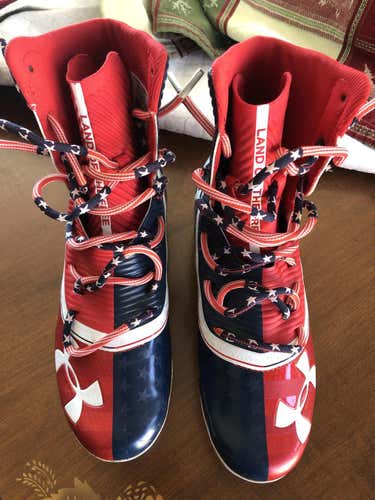 Like New Adult Men's Size 7.5 (Women's 8.5) Under Armour Red/White/Blue Cleats