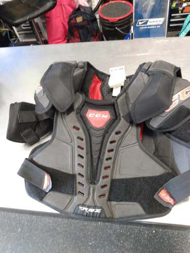 Used Ccm Rbz Xl Ice Hockey Shoulder Pads