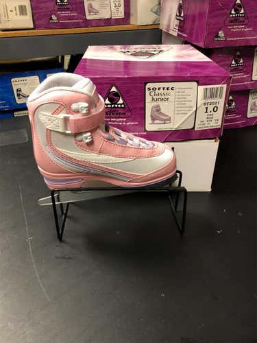 New Pink Jackson ST 2021 Size 1 Figure Skates
