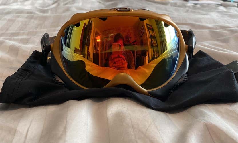 Used Oakley Wisdom Snowboard Goggles