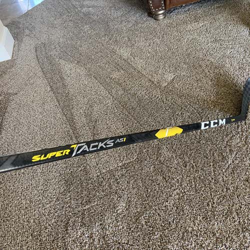 CCM Super Tacks AS1 Pro Stock 70 Flex Intermediate P90TM Left
