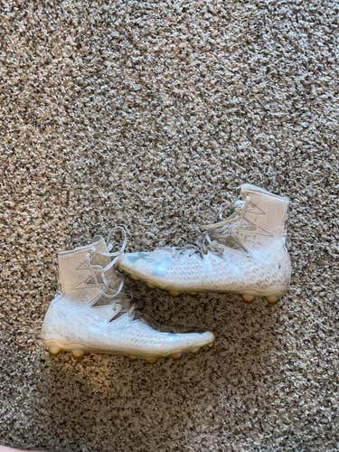 Adult Size 11 (Women's 12) Under Armour Cleats