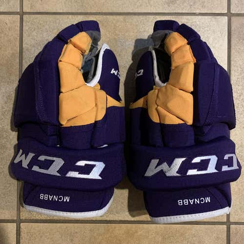 Pro Stock LA Kings CCM HG12 Gloves 14” McNabb