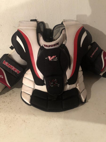 New Senior Small Vaughn Lt80 Goalie Chest Protector