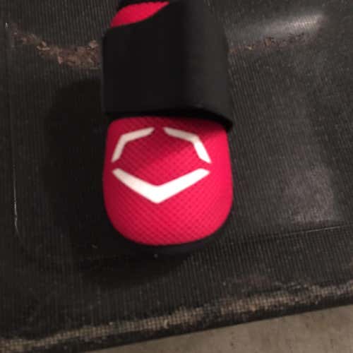 EvoShield Elbow Guard Yourh Elbow Protection