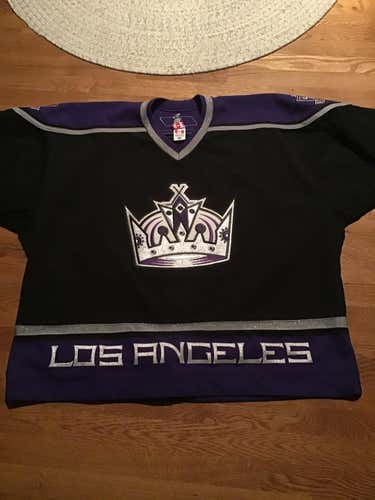 Reebok LA Kings Goalie Jersey size 60G Pro Stock