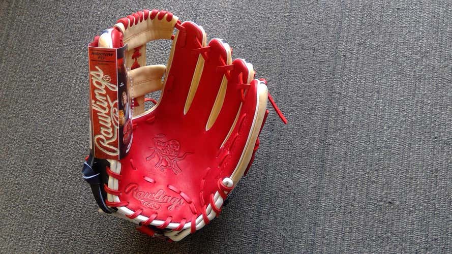 New Rawlings Right Hand Throw Heart of the Hide Baseball Glove 11.5"