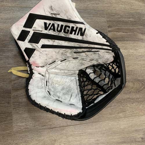 White Senior Regular Velocity VE8 Pro Stock