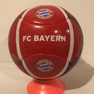 FC Bayern Colllectible Soccer Ball