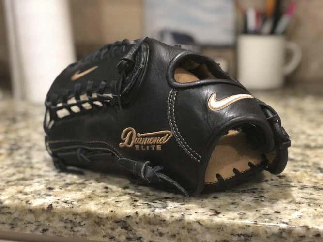 NEAR MINT NIKE DIAMOND ELITE 11.75” LHT BASEBALL GLOVE