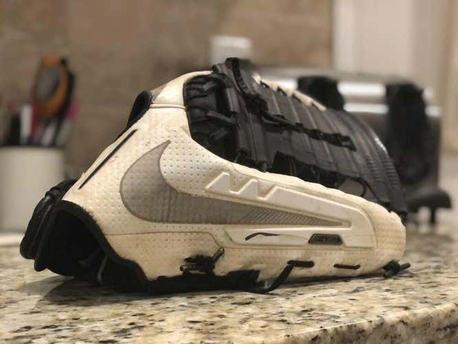 RARE NIKE VAPOR 360 12.75” RHT BASEBALL GLOVE