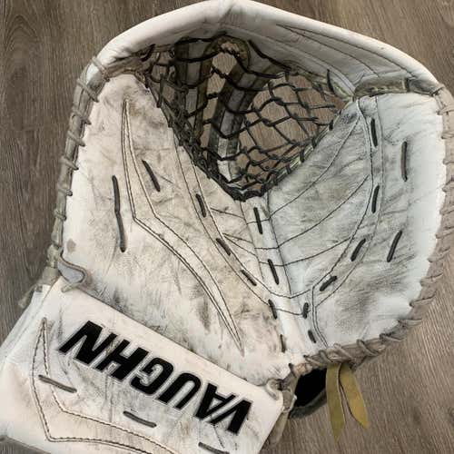 White Senior Regular Velocity V7 XF Pro Stock