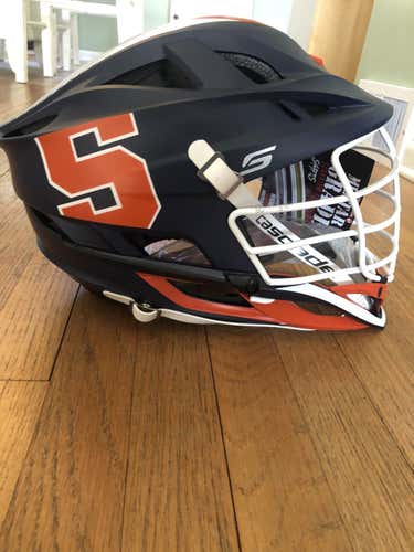 *BRAND NEW Syracuse Orange Cascade S Helmet
