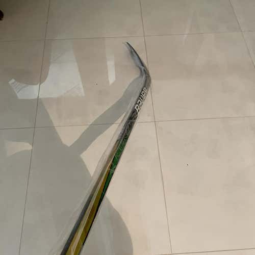 Bauer Supreme Ultra Sonic P92 77 Flex Right Hand Hockey Stick