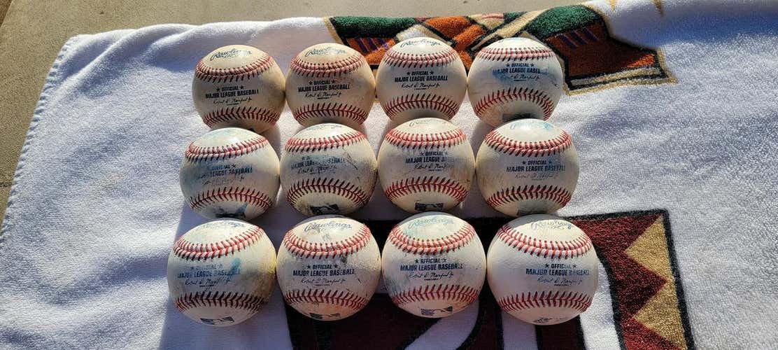 Used Rawlings Baseballs 12 Pack (1 Dozen)
