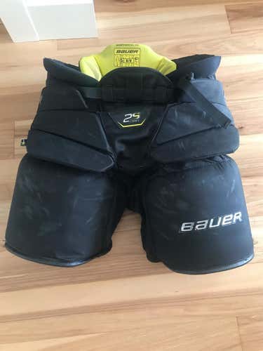 Black Senior Medium Bauer Supreme 2S Pro Hockey Goalie Pants