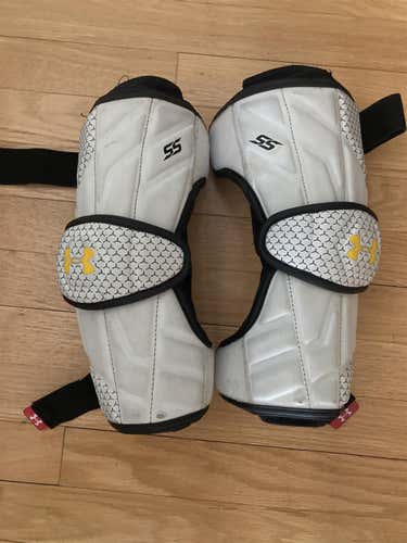 Used Large Under Armour Player SS Arm Pads