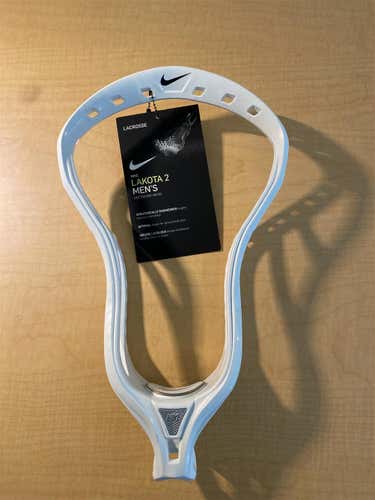 White New Unstrung Lakota 2 Head