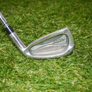 Tad Moore	Dunlop	6 Iron	Right Handed	37.25"	Steel	Stiff	New Grip