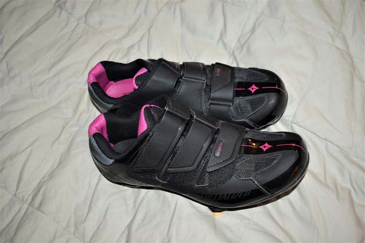 NEW - Specialized Spirita Body Comfort RD Cycling Shoes w/Shimano Cleats, Women's 6.5