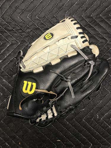 Wilson Gray Kid Pitch (9YO-13YO) Outfield Or Infield A350 11.5" Baseball Glove
