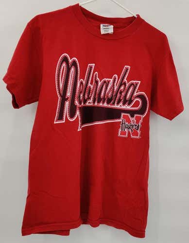 Nebraska Cornhuskers NCAA College Sports Vintage T-Shirt Size Adult Medium SUPER CLEAN!