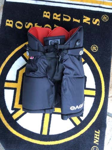 Black New JR Eagle Hockey Pants SIZE 180+2"