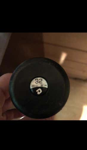 High School/College BBCOR Certified Alloy Voodoo (-3) 29 oz 32" Bat