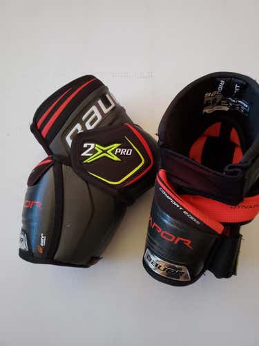 Used Senior Medium Bauer Elbow Pads