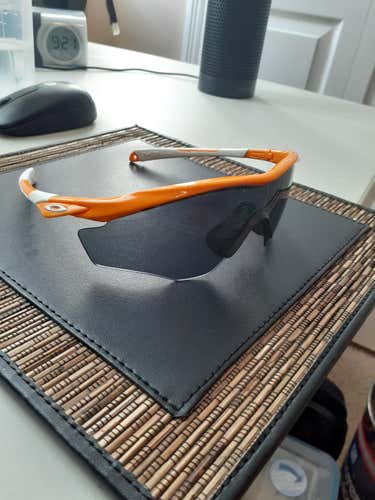 Like New Oakley M2 Sunglasses orange/white