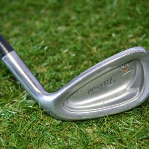 Titleist	DCi	8 Iron	Right Handed	36.5"	Steel	Stiff	New Grip