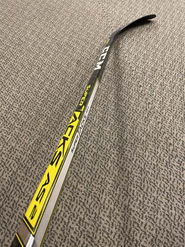 Intermediate Left Hand As2 P28 65 Flex Hockey Stick