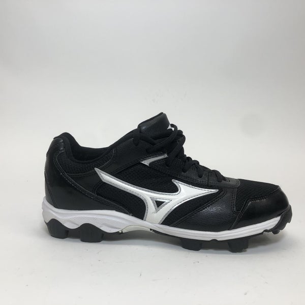 Black/White Mizuno 9-Spike Franchise 6 Cleats (SIZE 8.5)