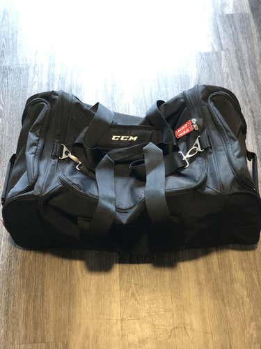 CCM Official's Black Carry Bag 30"