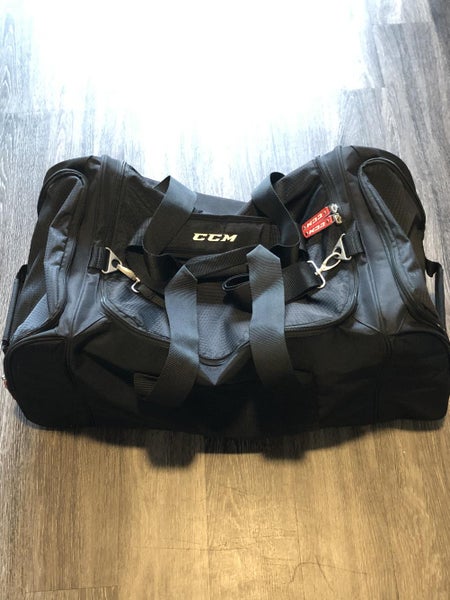 CCM Official's Black Carry Bag 30"