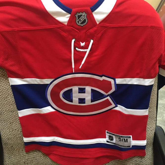 Montreal Canadiens Red Youth Small / Medium  Jersey