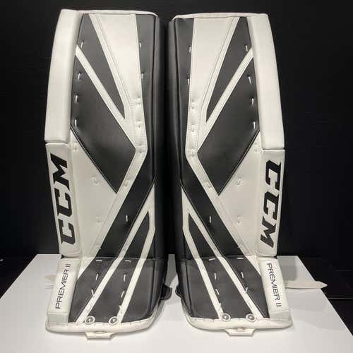 CCM Premier II Pro  Goalie Leg Pads Wht/Blk