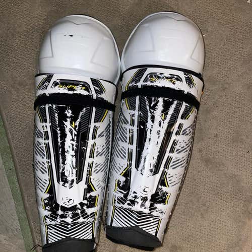 Senior CCM Tacks Shin Pads