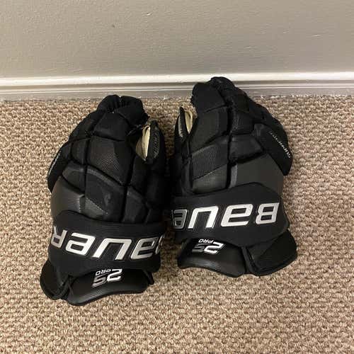 Bauer Supreme 2S Pro 13"  Gloves