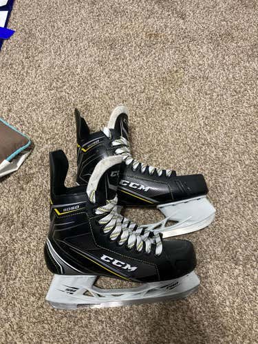 Used Senior CCM Tacks 9050 Hockey Skates Regular Width Size 8.5